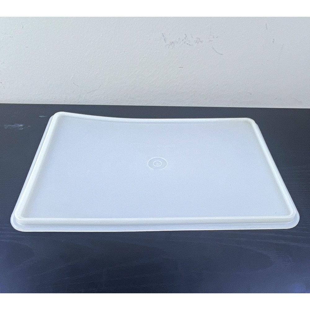 Tupperware 291-3 White Rectangular Replacement Lid 13.25" x 9.25" 2 Qt Seal